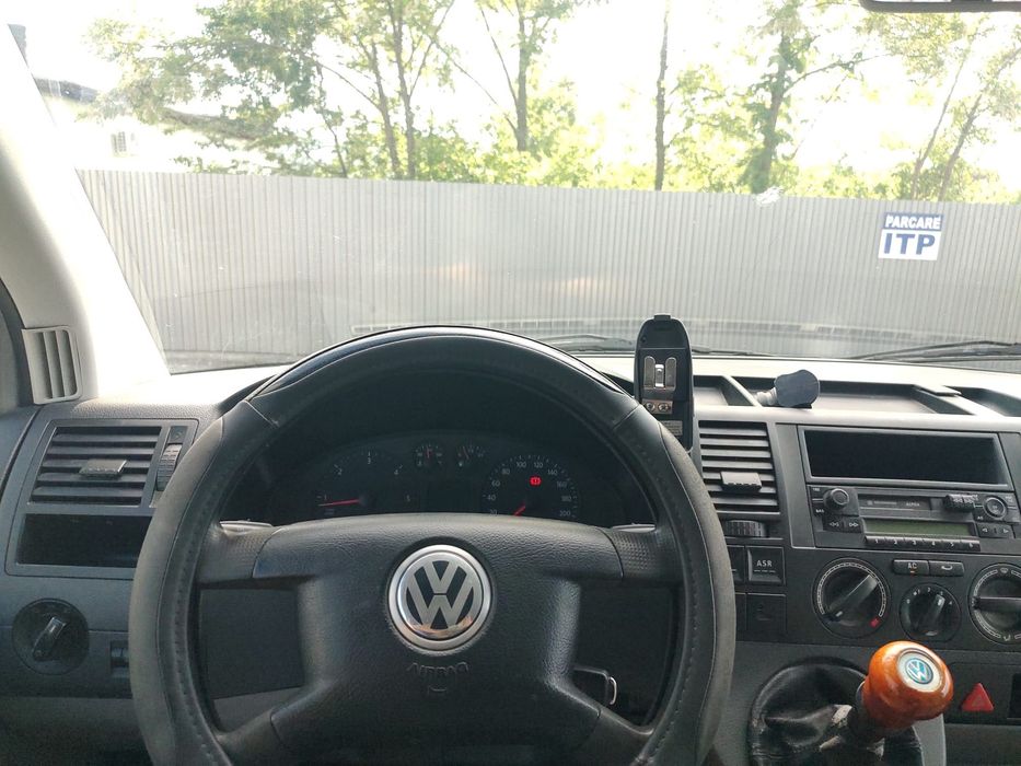 VOLKSWAGEN Transporter 2006 — imagine 5