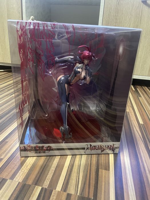 Organic Hobby WitchBlade Masane Amaha Painted Action Figure / Statue