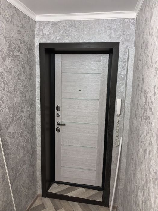 Продам 1 ком. Бак- Бак. 4 школа.