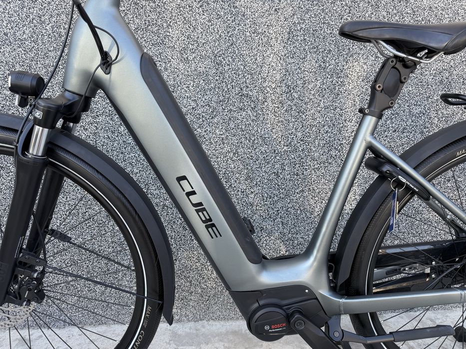 Cube Supreme 28” ЕЛЕКТРИЧЕСКИ велосипед 625Wh Bosch 75Nm ПЕРФЕКТЕН!