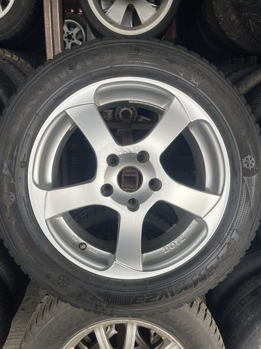 Jante aliaj R17 BMW 5x120 anvelope de iarna 225 60 R17