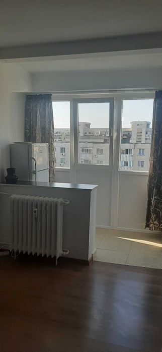 Direct proprietar inchiriez garsoniera