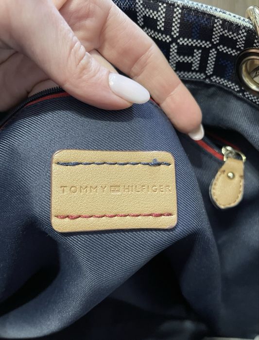Geanta Tommy Hilfiger