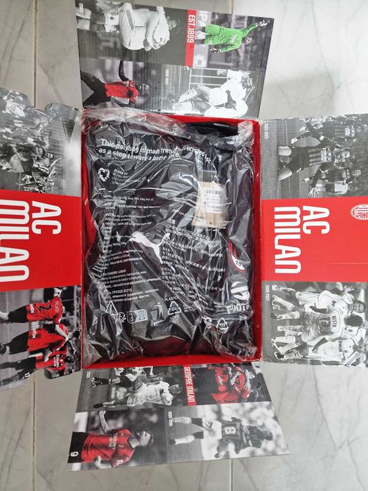 Hови  грейка на Милан, Ферари и яке PSG