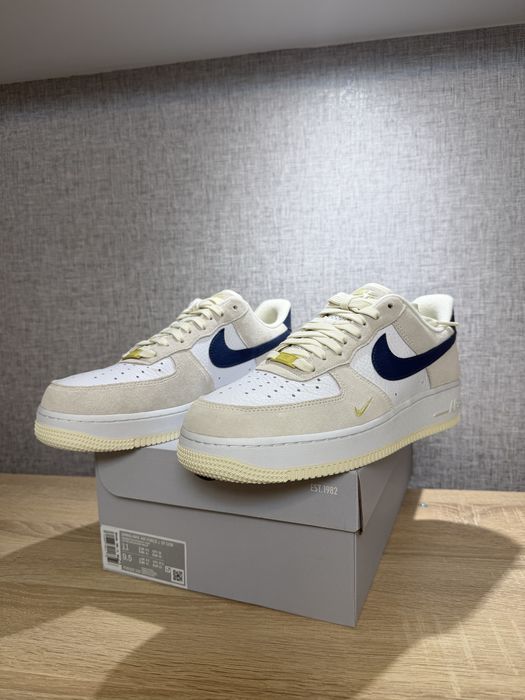 NIKE Air Force 1
