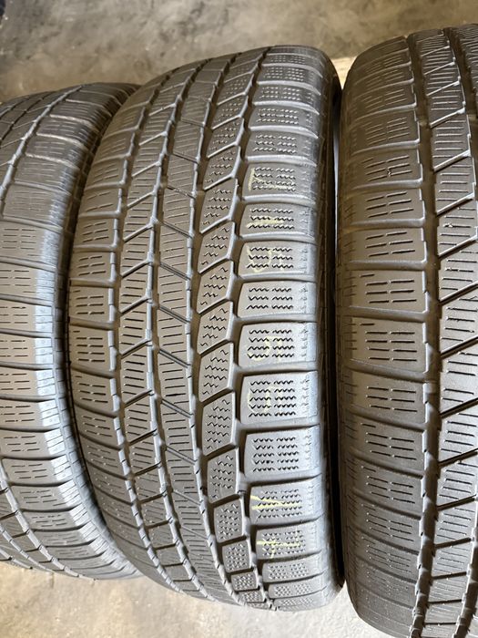 4 anvelope iarna 215/55/17 , Continental !