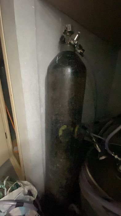 Продам углекислотный баллон
