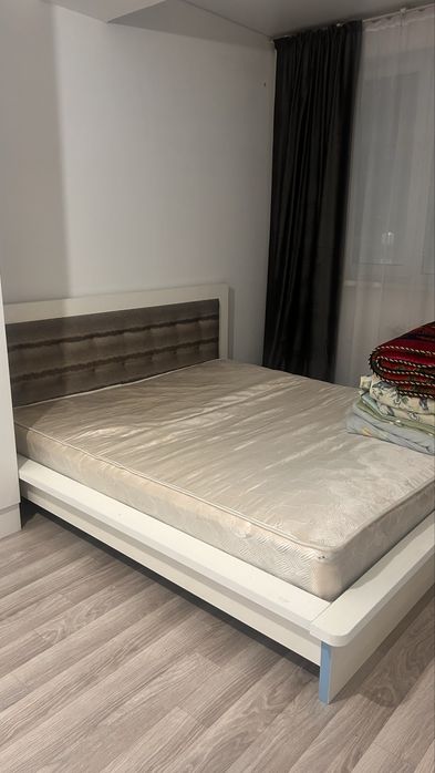 Продам шкаф и кровать