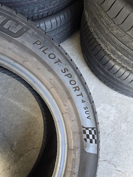 235/60/18 MICHELIN 4бр