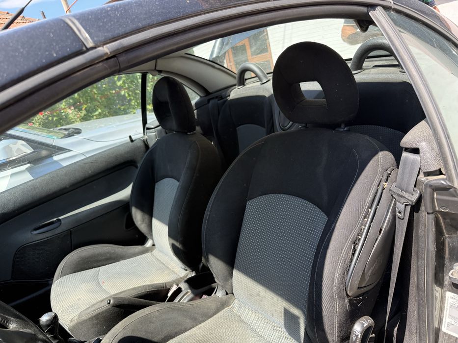 Peugeout 206cc vand sau schimb cu animale