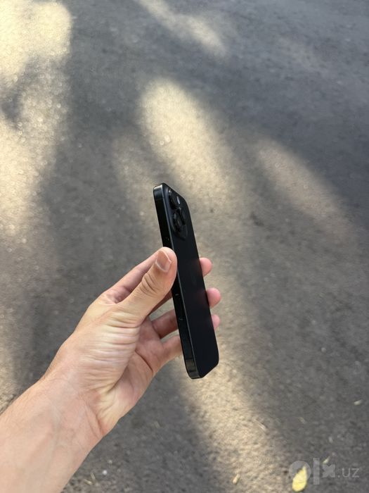 Iphone 16 pro 128 gb black