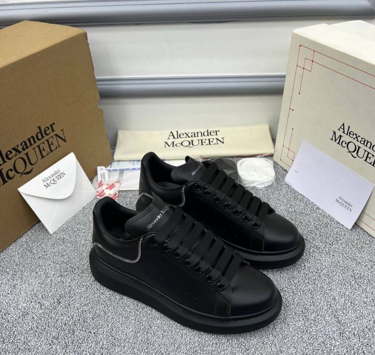 Adidasi Alexander Mcqueen zipper custom black negri