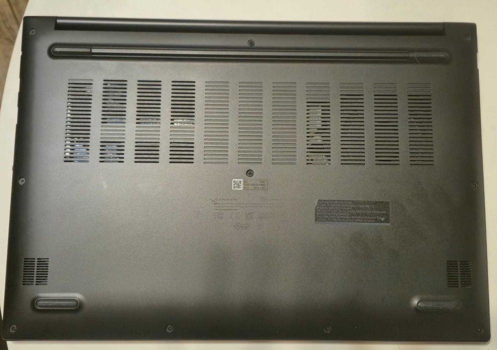 De vânzare Laptop ASUS Vivobook 16X i9, RTX3050, 16GB RAM, 1TB SSD