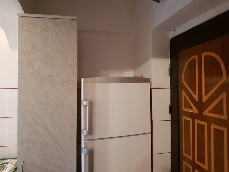 Inchiriez apartament Marceni