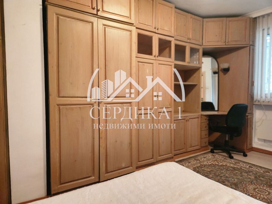 Дава се под наем Тристаен апартамент в София, Павлово - 100 кв.м за 718.08 € - Снимка #8