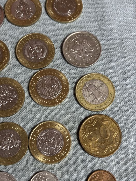 Продам монеты коллекционные