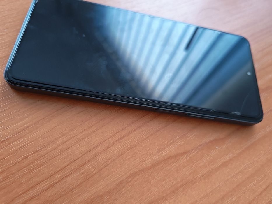 Продам телефон Realme C65 128 гб