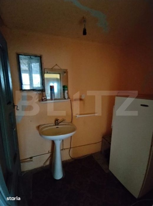 Casa de vanzare 800 mp curte, 32 mp utili, Bratovoesti