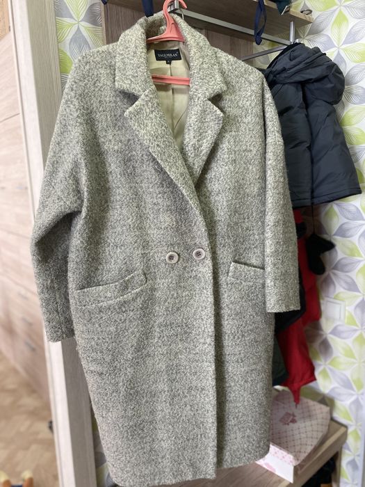 Продам пальто осень/весна б/у