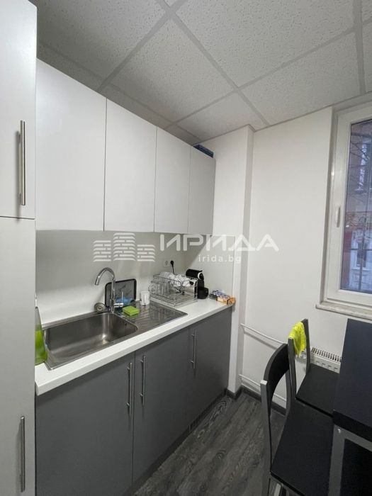 Четиристаен апартамент на ул.Оборище