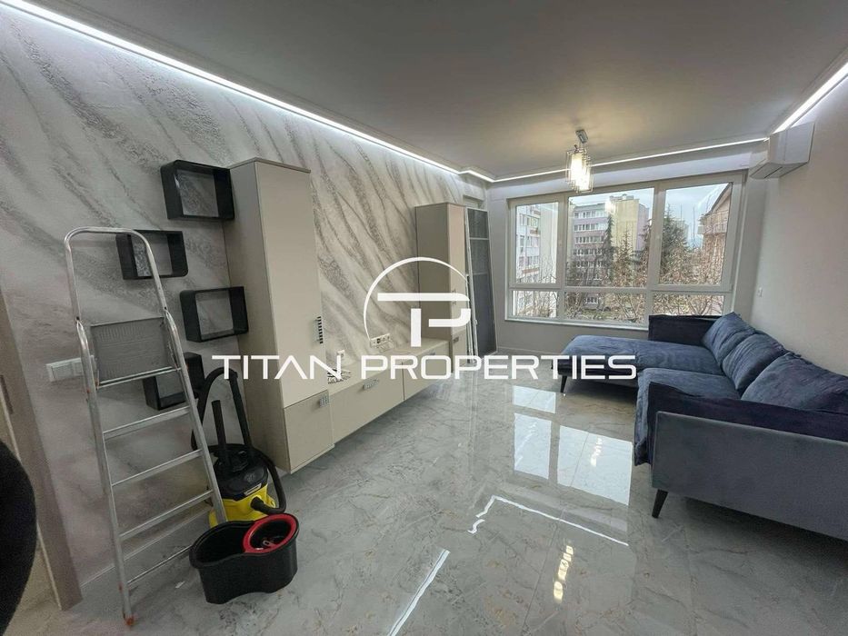 Дава се под наем Двустаен апартамент в Бургас, Славейков - 60 кв.м за 561 € - Снимка #9