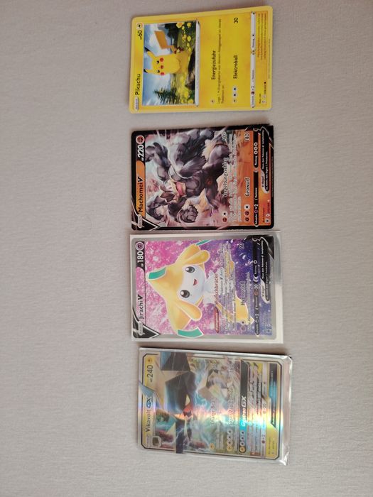 Colecție Pokémon originală – peste 100 cărți + rare GX/V,