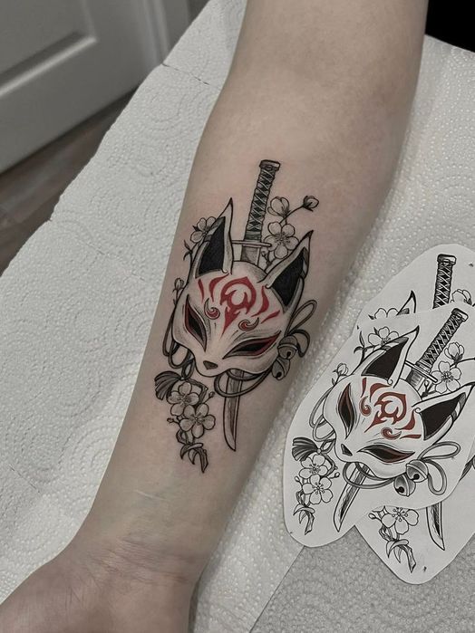 ..делаю Татуировu..