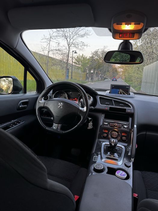 Peugeot 3008 Hybrid4 2014 Facelift| 4X4 | Stare foarte buna |