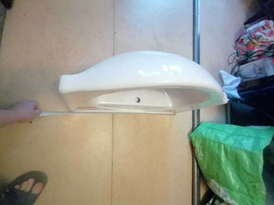 Ghiuvetă Lavoar nou Alb