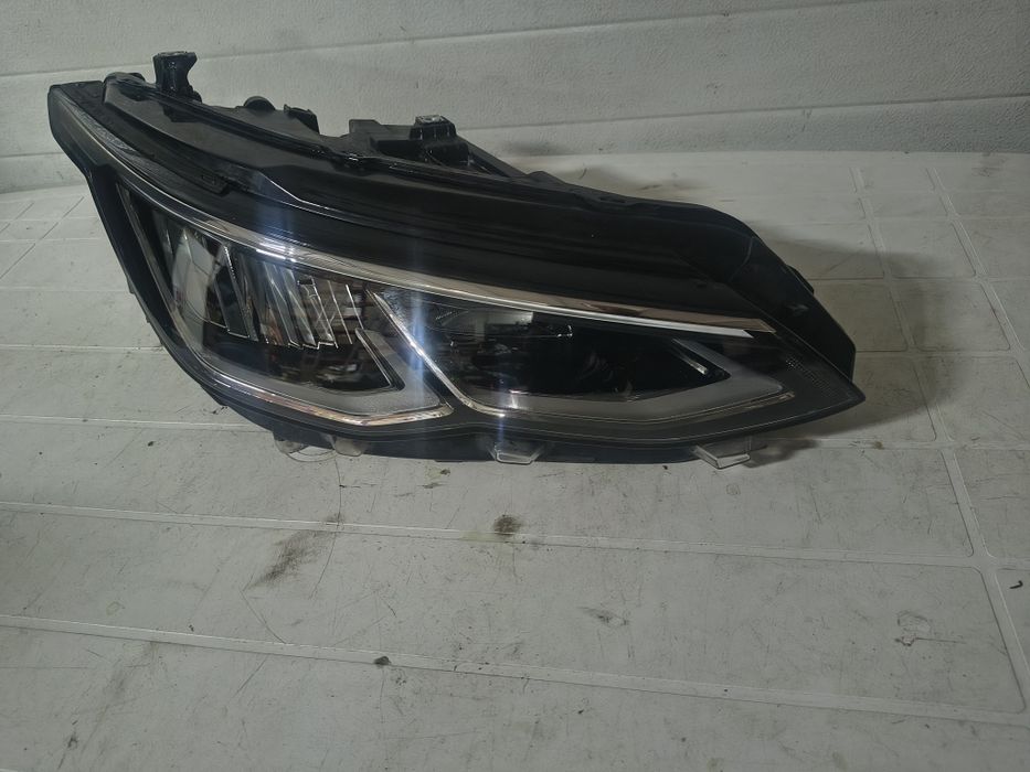 Far dreapta led VW GOLF 8  cod  5h1941006c