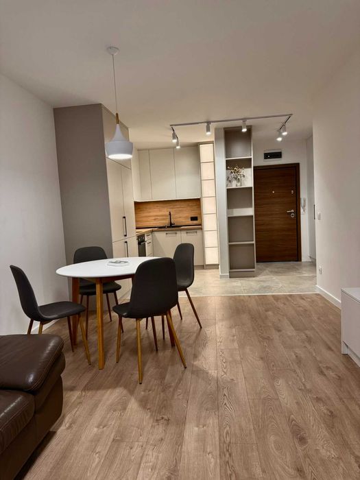 Дава се под наем Двустаен апартамент в София, Малинова долина - 80 кв.м за 850 € - Снимка #5