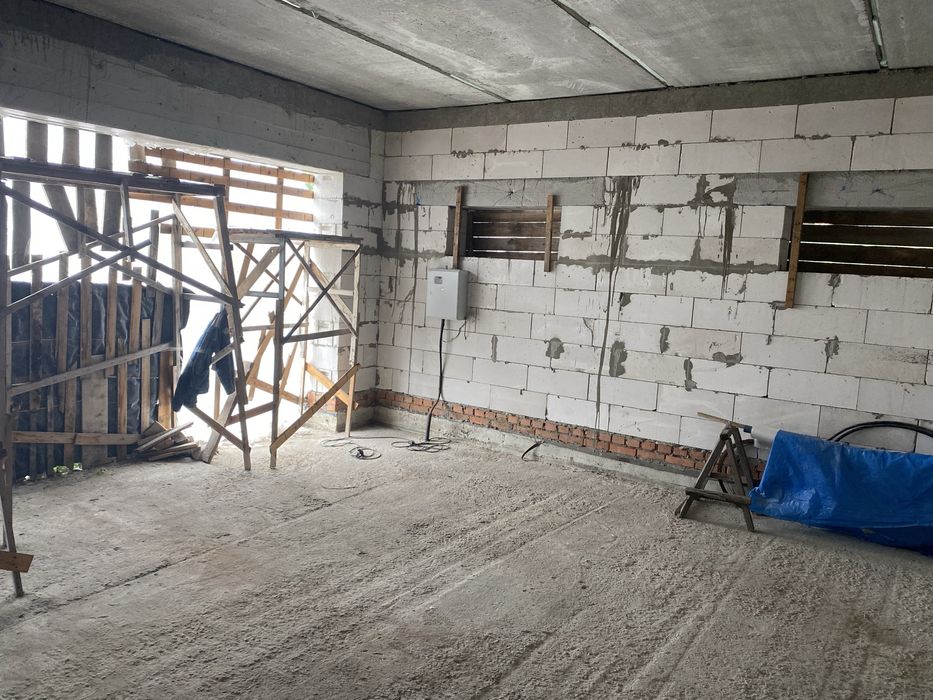 Продам недостроенный дом