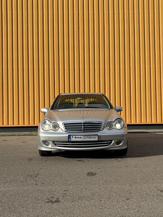 MERCEDES-BENZ C-Class 2005 — imagine 2