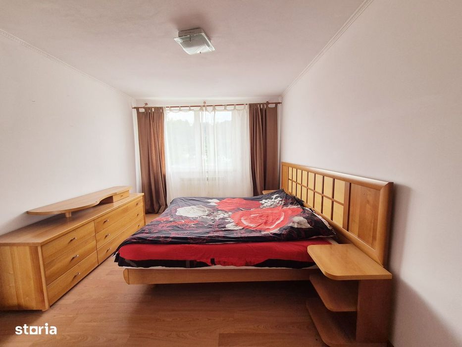Apartament cu 3 camere, 72 mp, zona centrala, Piatra Neamt