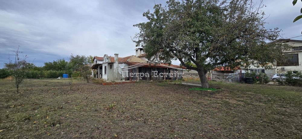 Продава се Къща в с. Приселци, Област Варна - 215 кв.м за 1024 €/кв.м - Снимка #7