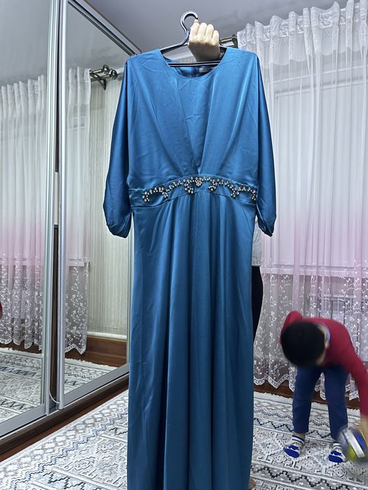 Продам платье не дорого