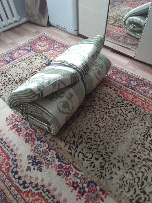 Продам подушки, одеяла, матрасы, покрывала