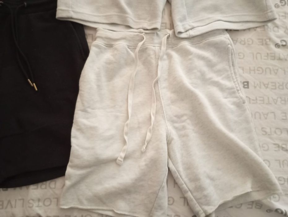 Pantaloni scurți Pull&bear