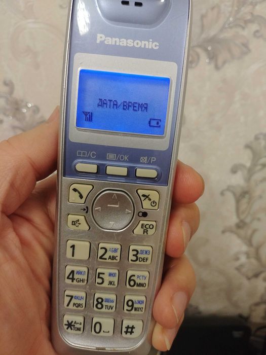 Радиотелефон Panasonic kx-tg2511 с  АОН