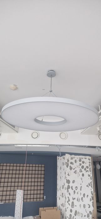 Vând/Schimb lampa led ciro 1200 opal