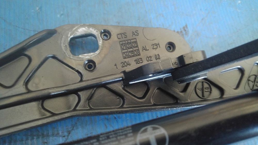 brat cu telescop trapa stanga spate mercedes sl r230 500 2001-2006 12041670000 12041750100