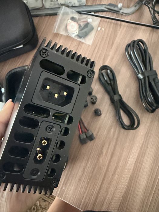 Быстрое зарядное устройство Huawei 4830