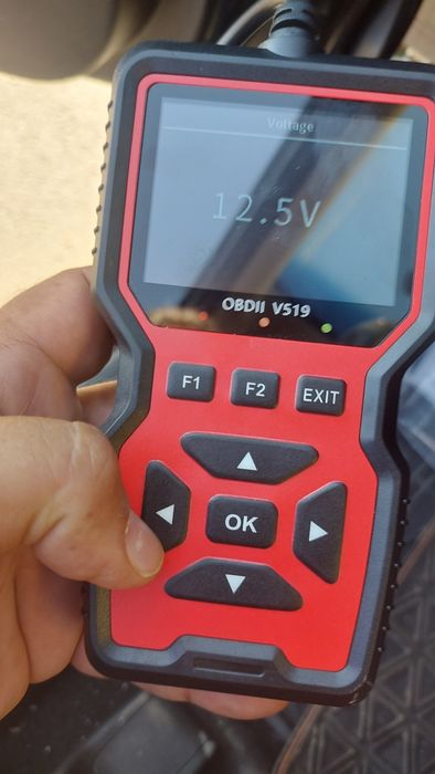 Скенер автомобили  OBD2