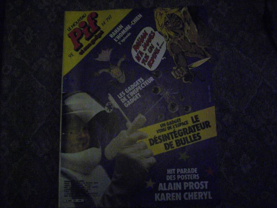 Списание "пиф", двайсетина броя