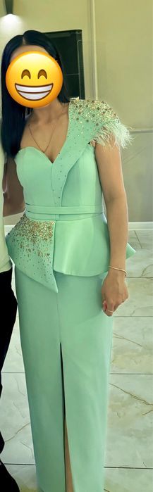 Платье вечернее