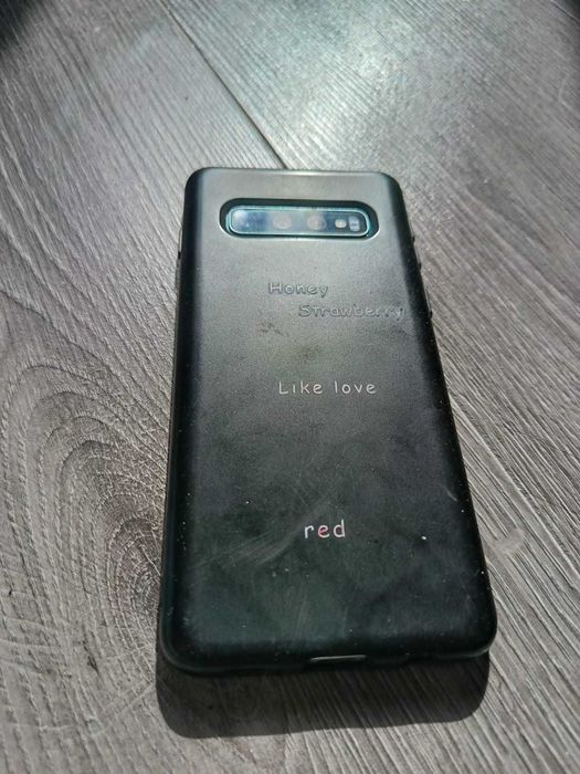 Продам Samsung S 10