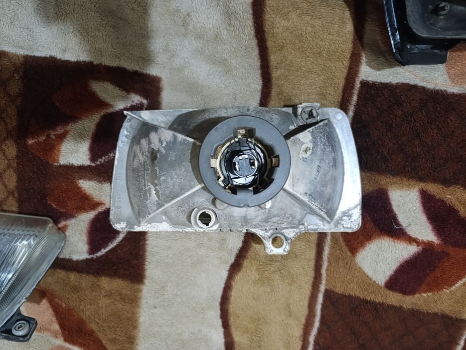 Фары на Фольксваген Джетта 2