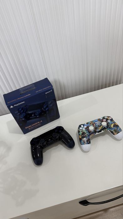 Джойстик/Геймпад Sony Dualshock 4