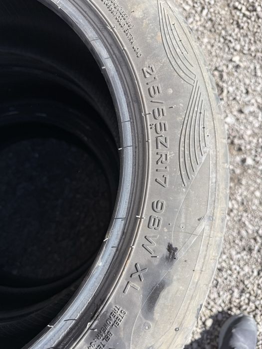 Шины R17 очень в хорошем состояний, 1 сезон катался