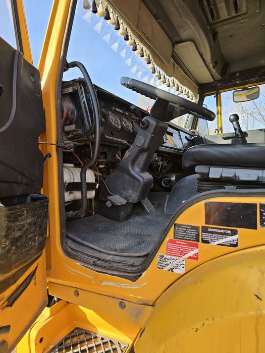 Продам Камаз 65115